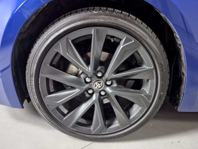 Certified 2025 Toyota Corolla XSE FWD image 10