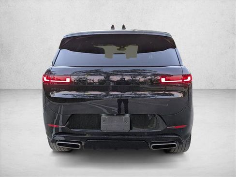 Used 2024 Land Rover Range Rover Sport Dynamic SE image 6