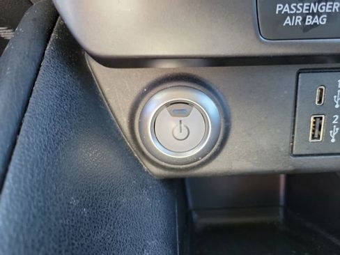 Used 2022 Nissan Leaf S Plus image 24