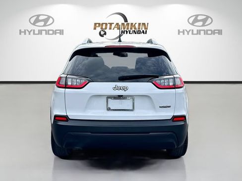 Used 2019 Jeep Cherokee Latitude w/ Popular Appearance Group FWD image 6