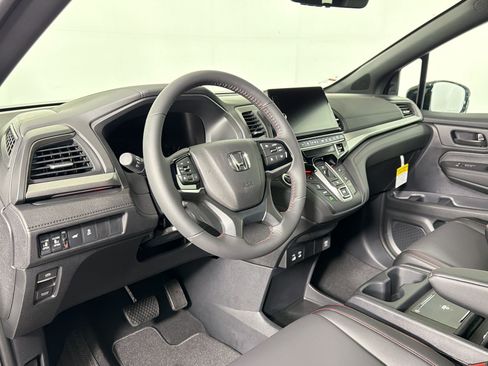 New 2026 Honda Odyssey Sport-L image 3