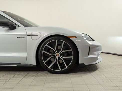 New 2026 Porsche Taycan RWD image 11