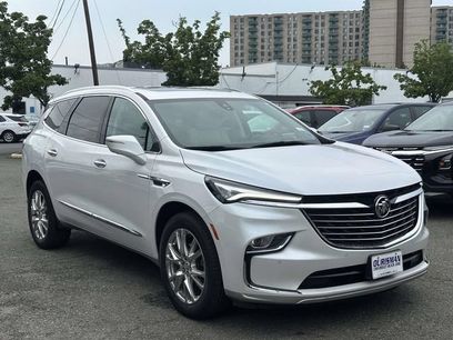 Used 2024 Buick Enclave Premium w/ Experience Buick Package