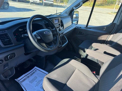 Used 2023 Ford Transit 250 XL w/ Exterior Upgrade Package image 10