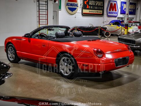 Used 2002 Ford Thunderbird Deluxe image 35