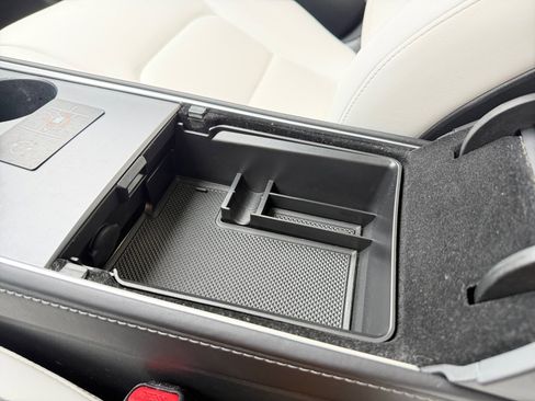 Used 2022 Tesla Model 3 Long Range image 22