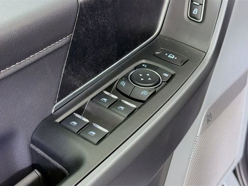 New 2026 Ford F250 XLT w/ XLT Premium Package image 19