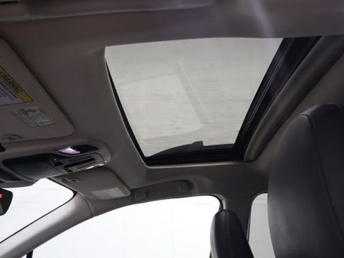 Used 2023 Subaru Outback Limited image 11