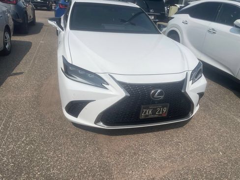 Used 2023 Lexus ES 350 F Sport w/ Accessory Package (Z2) FWD image 17