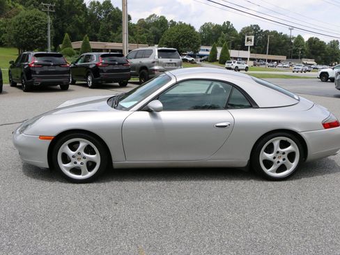 Used 2000 Porsche 911 Cabriolet image 2