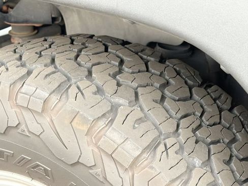 Used 2012 Jeep Wrangler Unlimited Sport AWD/4WD image 10