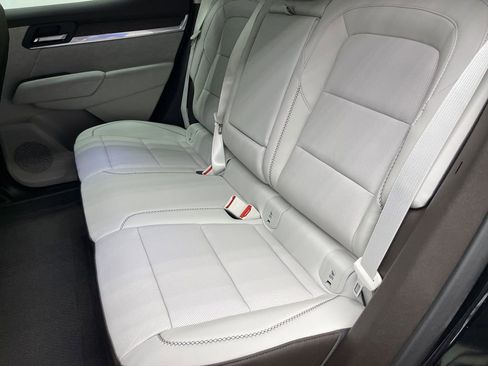 New 2026 GMC Terrain Denali AWD/4WD image 5