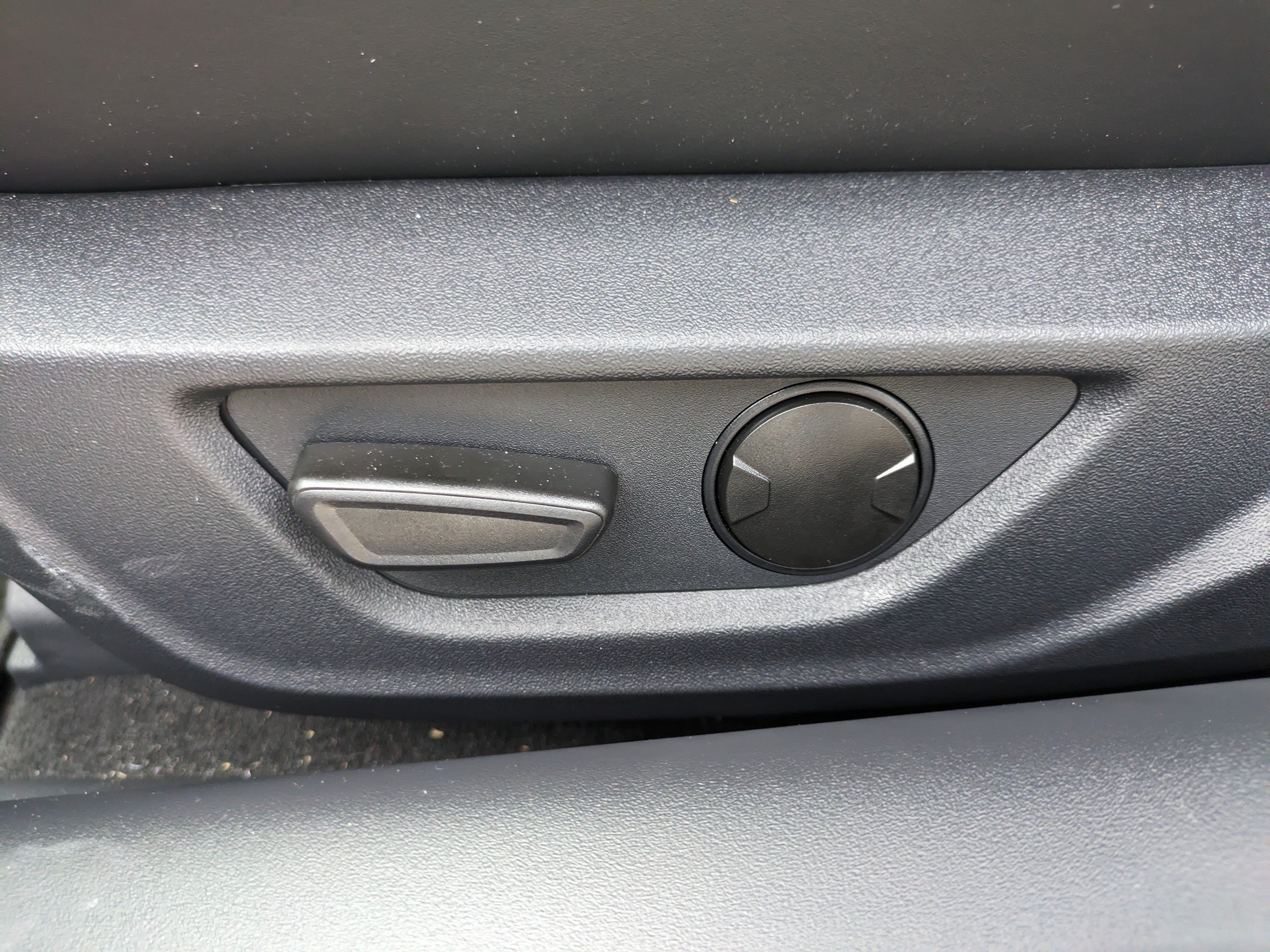 Used 2025 Ford Mustang Coupe RWD image 17