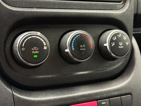 Used 2015 RAM ProMaster 1500 FWD image 18
