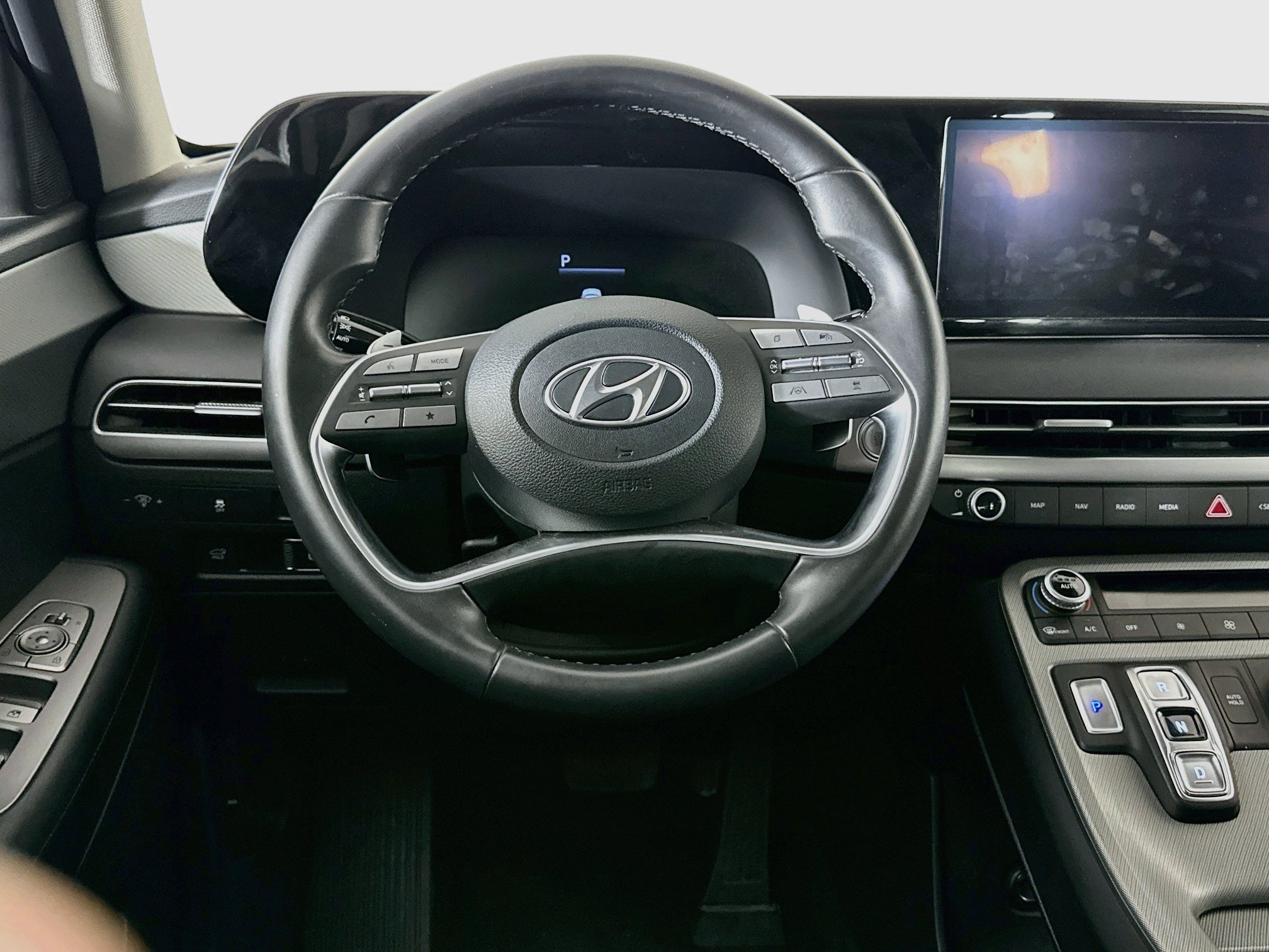 Used 2025 Hyundai Palisade SEL FWD image 18