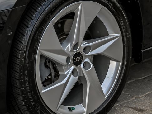 Used 2023 Audi A3 2.0T Premium Plus FWD image 9
