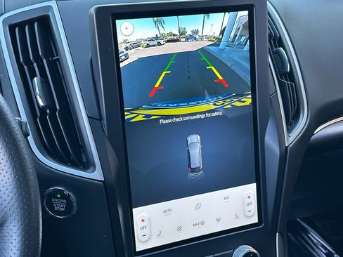 Used 2023 Ford Edge ST-Line image 19