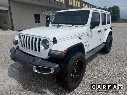 Used 2018 Jeep Wrangler Unlimited Sahara AWD/4WD image 1