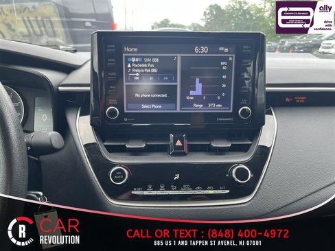 Used 2022 Toyota Corolla LE FWD image 15