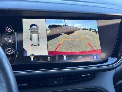 Used 2023 Buick Envision Avenir image 33