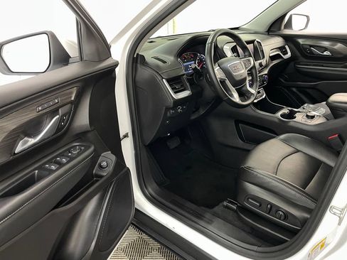 Certified 2024 GMC Terrain SLT AWD/4WD image 23