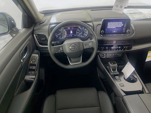 New 2026 Nissan Rogue SV FWD image 15