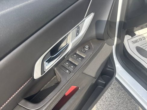 Used 2017 GMC Terrain SLE image 15