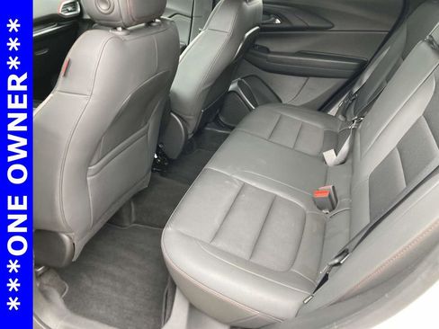 Used 2023 Chevrolet TrailBlazer RS image 12