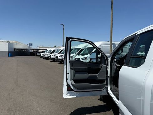 New 2026 Ford F250 XL w/ XL Chrome Package RWD image 10