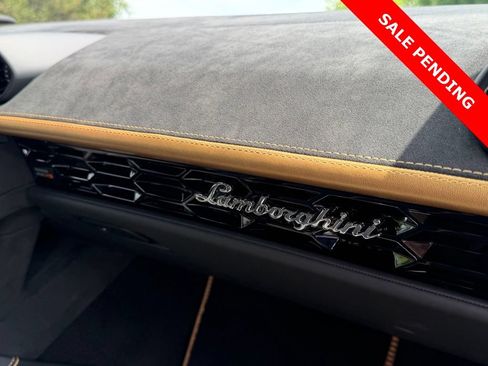 Used 2024 Lamborghini Huracan Tecnica RWD image 44