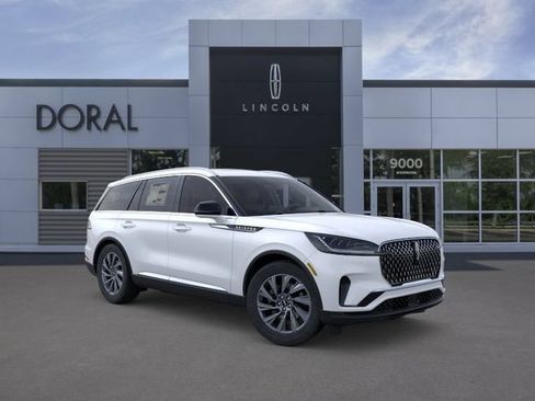 New 2026 Lincoln Aviator 2WD image 7
