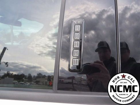 Used 2018 Ford F150 XLT w/ Equipment Group 302A Luxury image 18