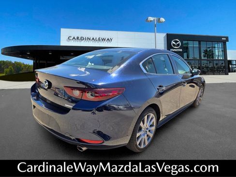 Used 2021 MAZDA MAZDA3 s FWD image 4