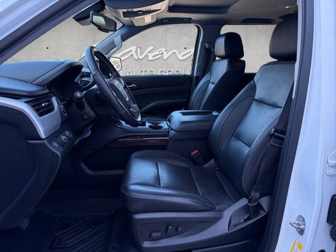 Used 2020 GMC Yukon XL SLT image 19