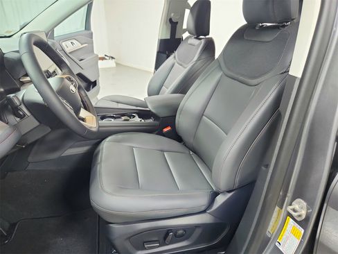 New 2026 Ford Explorer Active image 19