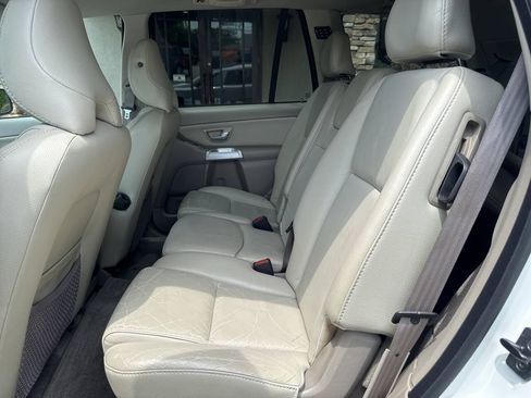 Used 2005 Volvo XC90 2.5T AWD/4WD image 11