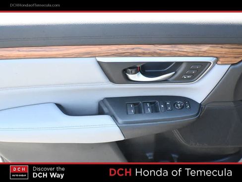 Used 2017 Honda CR-V Touring image 16