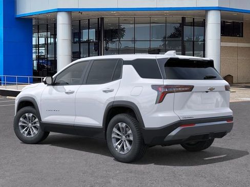 New 2026 Chevrolet Equinox LT w/ Safety and Technology Package FWD image 3