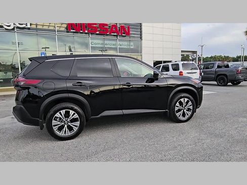 Used 2023 Nissan Rogue SV AWD/4WD image 34