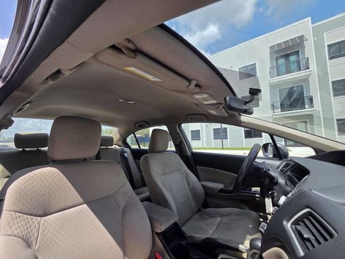 Used 2014 Honda Civic LX image 28