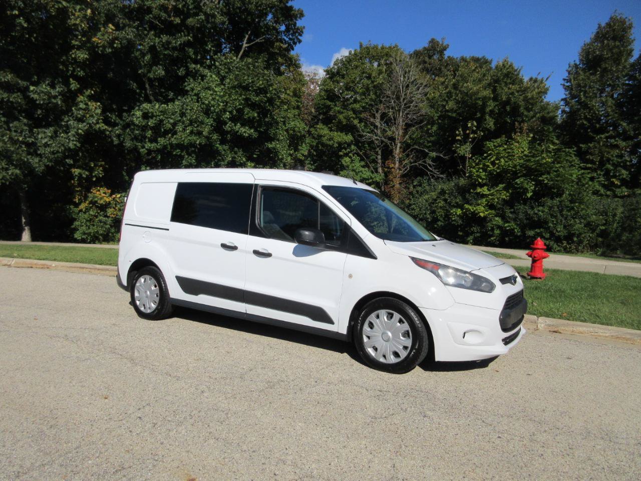 Used 2015 Ford Transit Connect XLT FWD image 3