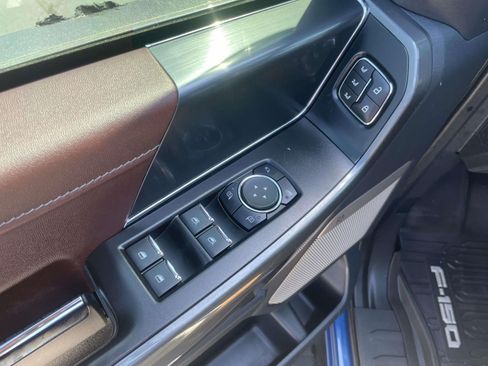 Used 2022 Ford F150 Lariat w/ Max Trailer Tow Package AWD/4WD image 18