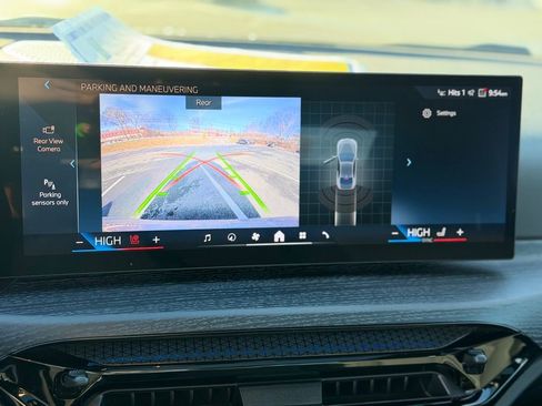 Certified 2025 BMW 230i xDrive Coupe w/ Premium Package image 17