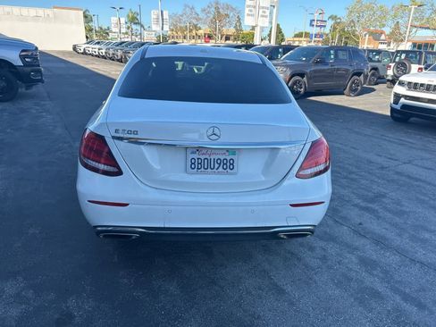 Used 2018 Mercedes-Benz E 300 image 7