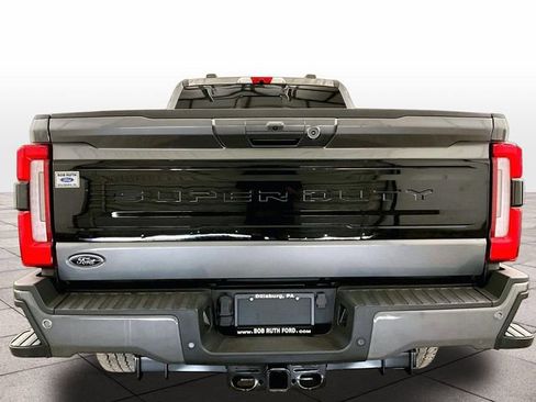 Certified 2025 Ford F350 Platinum AWD/4WD image 4