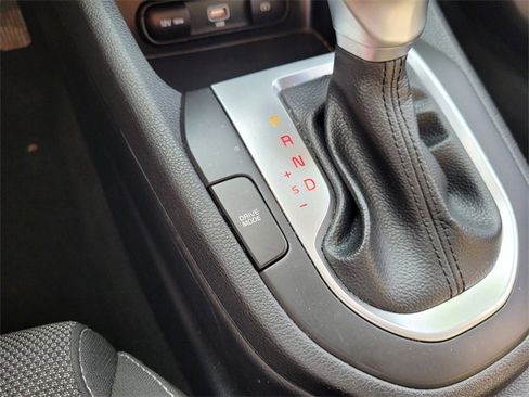 Used 2024 Kia Forte LXS w/ LXS Technology Package image 25