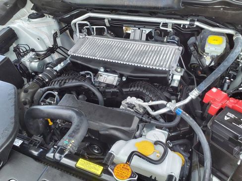 Used 2024 Subaru Ascent Premium w/ Convenience Package image 11