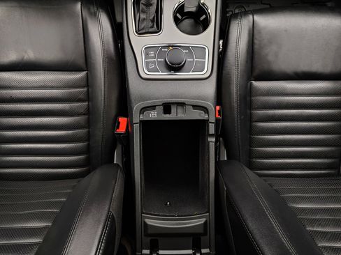 Used 2019 Jeep Grand Cherokee Limited X image 36