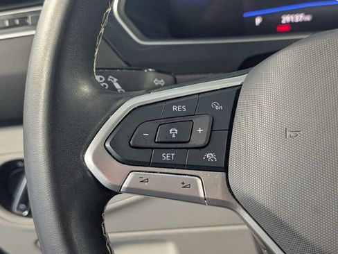 Used 2024 Volkswagen Tiguan SE FWD image 22