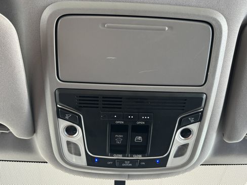 Used 2019 Honda Ridgeline RTL image 20